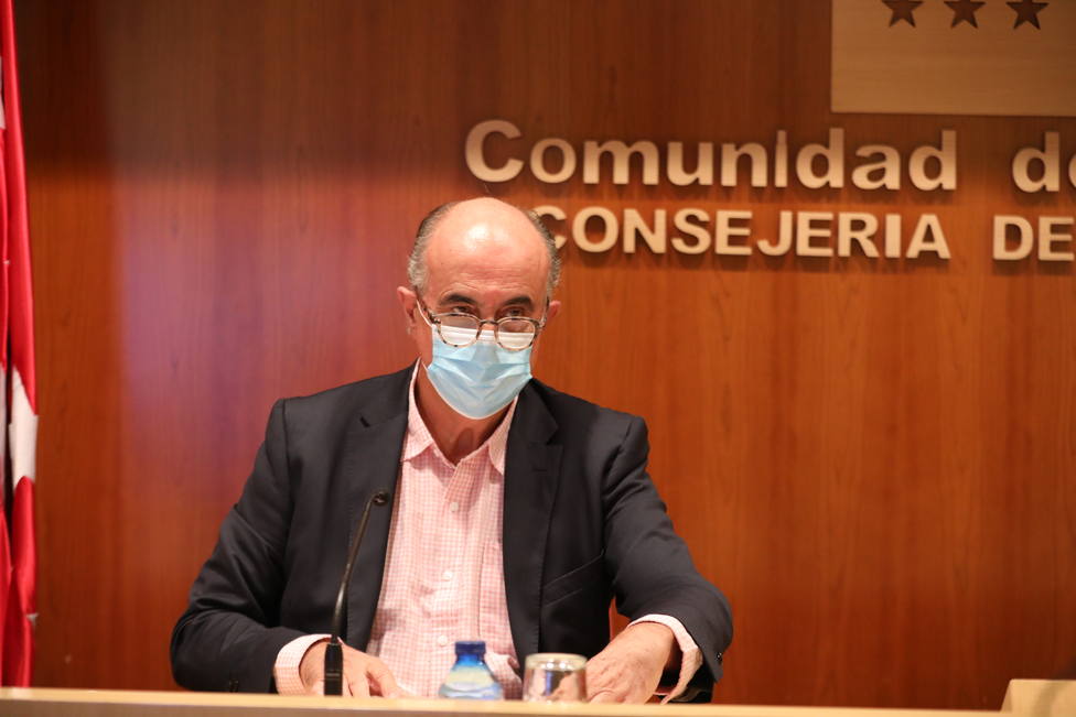La Comunidad de Madrid pide agilizar los test en las farmacias y defiende el autotest en casa