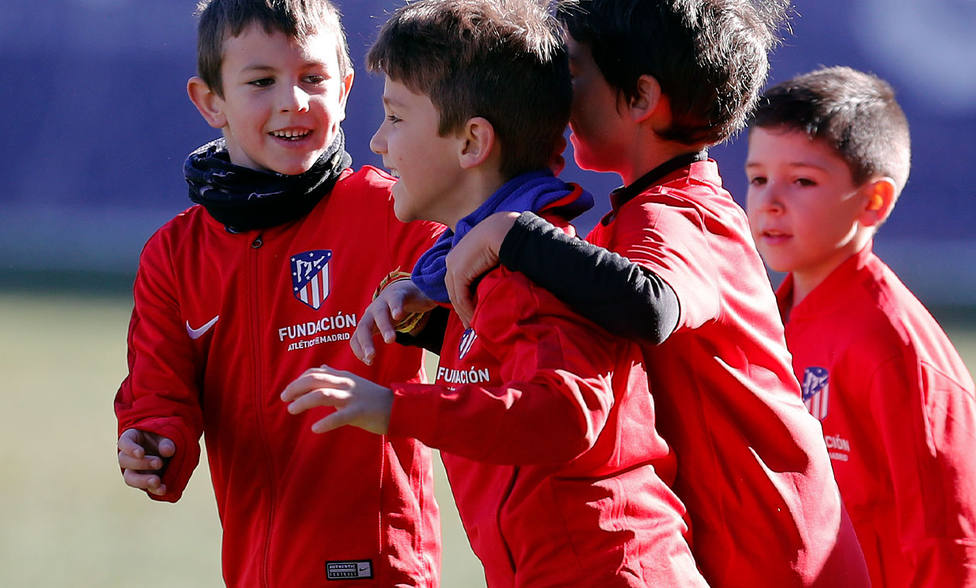 El Atlético de Madrid contará con una escuela para niños sin recursos en  Badajoz - Badajoz - COPE