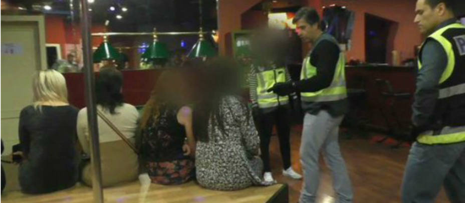 Cuatro detenidos y cinco mujeres prostituidas fueron liberadas en el País Vasco y Cantabria esta semana.