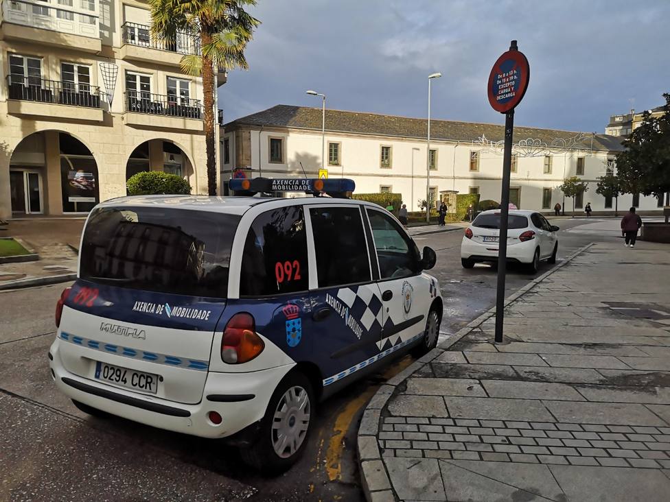 Detenido en Lugo por golpear coches con un objeto contundente