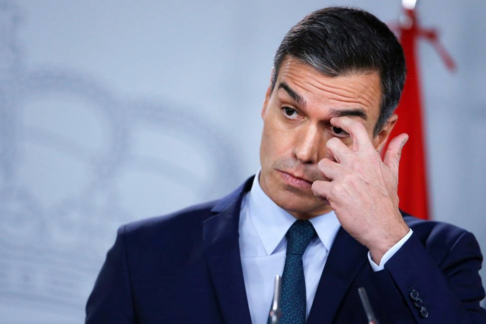El desprecio de Sánchez a Defensa o la entrevista del alcalde de Estella, entre las noticias de hoy
