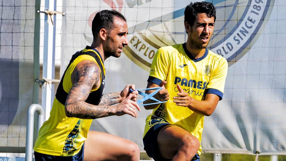Paco Alácer y Dani Parejo durante un entrenamiento con el Villarreal C.F.