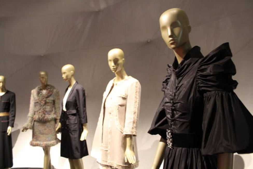 El mayor coleccionista de España de arte es mujer y muy importante para la historia de la moda