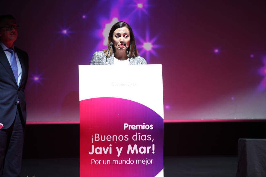 Alba Palacios recibe su premio
