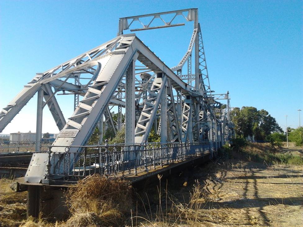 Estructura de hierro del puente de Alfonso XIII