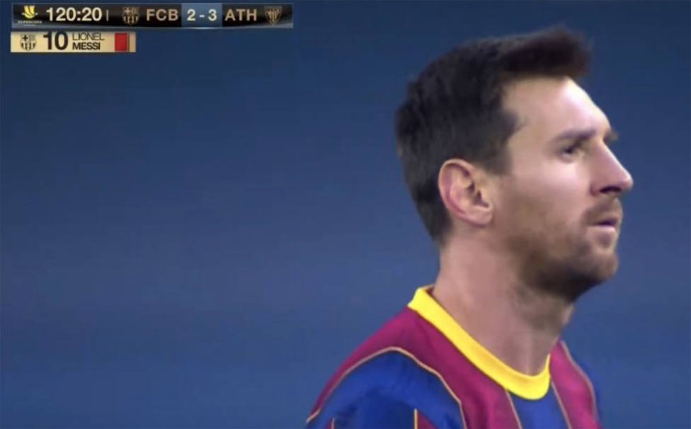 Messi se retira tras ser expulsado en el minuto 120 de la prórroga de la Supercopa