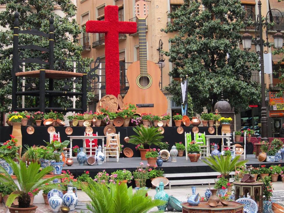 Granada.- Coronavirus.- Los hosteleros animan a los granadinos a disfrutar del DÃ­a de la Cruz con seguridad