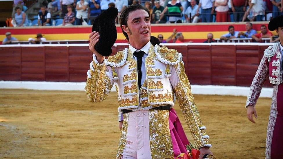 El novillero Alejandro Gardel volverá a vestirse de luces el próximo 23 de mayo