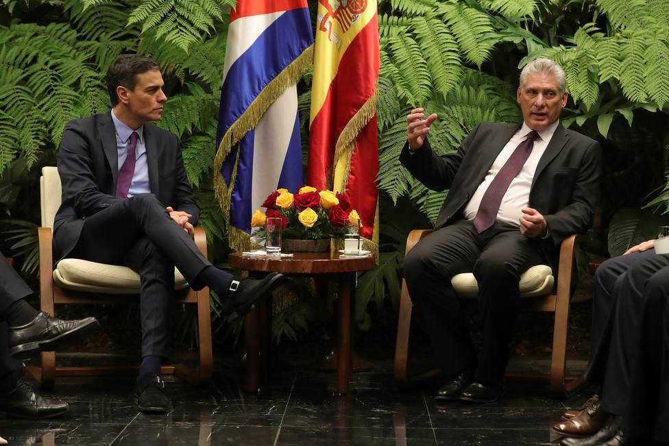 La relación entre España y Cuba en los últimos 50 años, una historia de encuentros y desencuentros