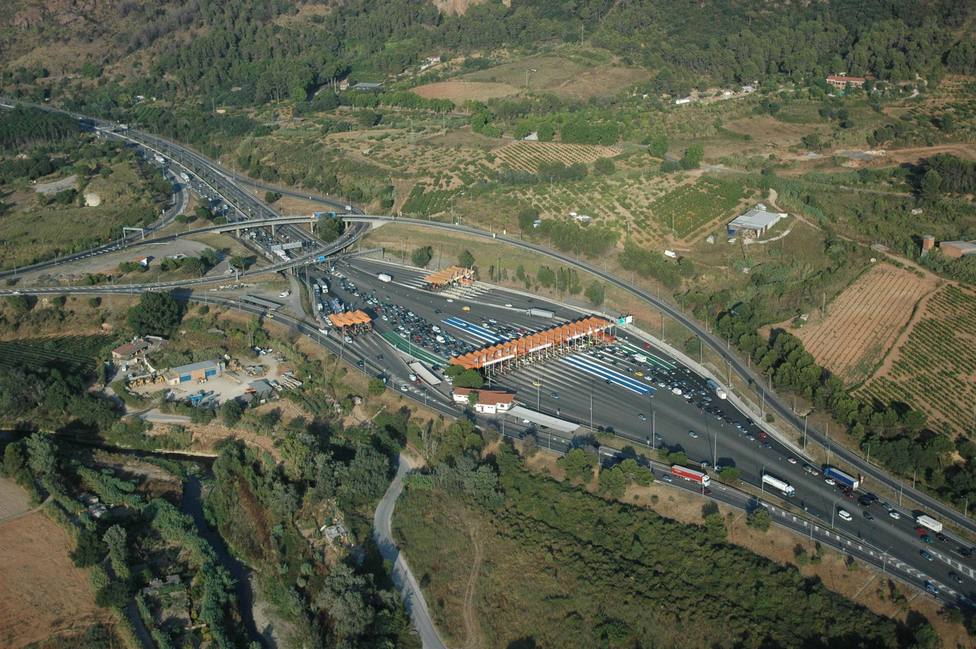 Desaparecen los peajes de la gran parte de las autopistas catalanas