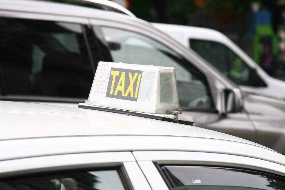 Élite Taxi exige la dimisión del presidente de CNMC por su informe crítico con la regulación de las VTC
