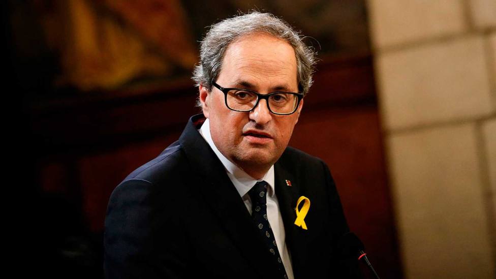 Torra desafía al Tribunal de Justicia catalán y afirma que no retirará el lazo amarillo de la Generalitat