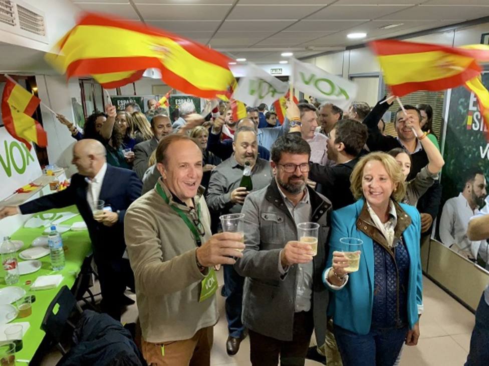 VOX pasa a ser fuerza política más votada en la Región de Murcia aunque empata a escaños con PP y PSOe