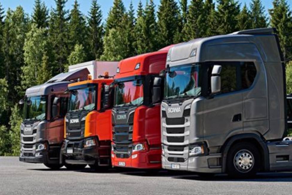 Unos 300 camioneros dormirán en un aparcamiento de Minglanilla (Cuenca)