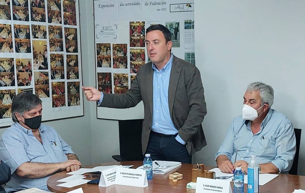 González Formoso en la reunión con Galicia Baleira