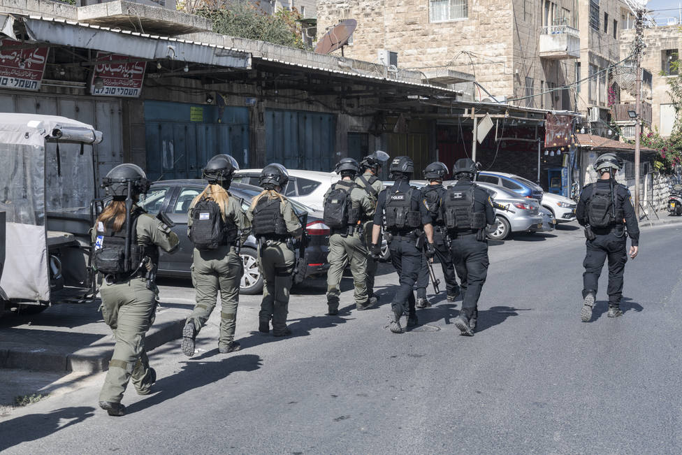 Un muerto y ocho heridos en un ataque palestino con disparos en Jerusalén