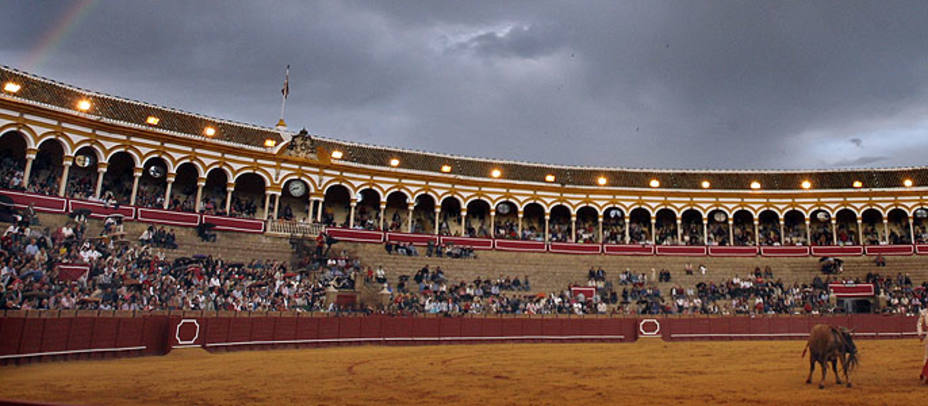 La plaza de toros de Sevilla prepara ya el inicio de su temporada. REUTERS