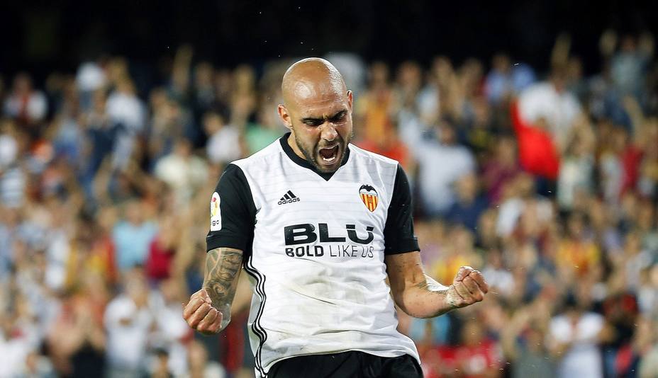 Zaza celebra uno de sus tres goles al Málaga (Reuters)
