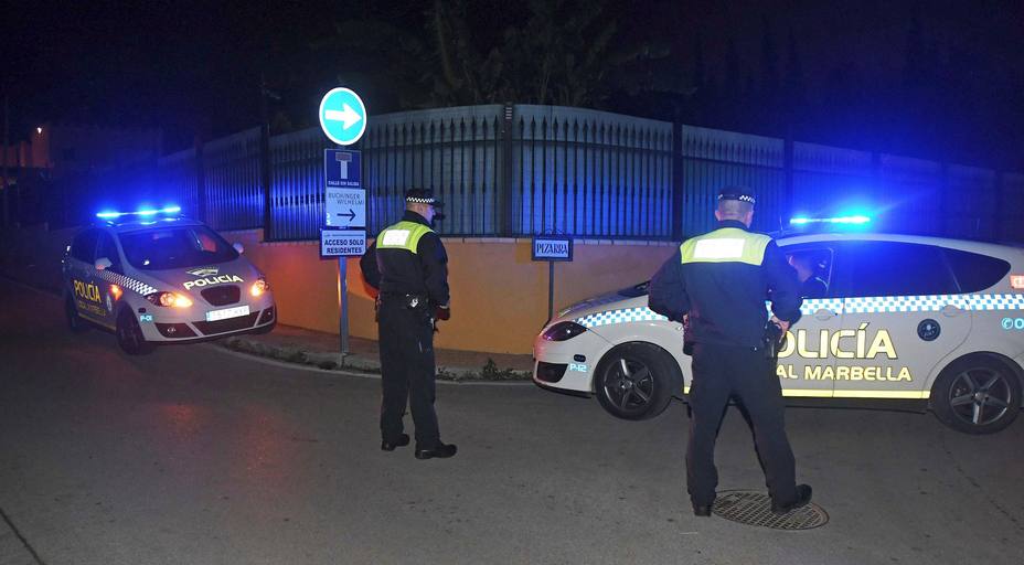 Investigan muerte de un hombre por disparos en una urbanización de Marbella