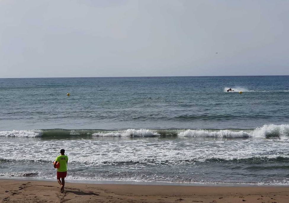 El Plan de Vigilancia y Rescate en las playas cierra el mes de julio con medio centenar de intervenciones