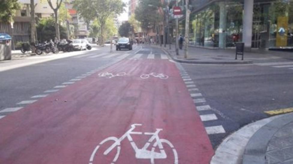 Carril bici entre la calle de NumÃ ncia y de MarquÃ?s de Sentmenat