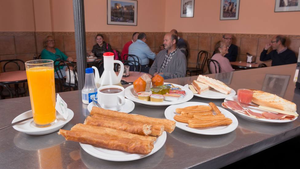 El desayuno típico español que puede causar pérdida de memoria con los años: lo dice la ciencia