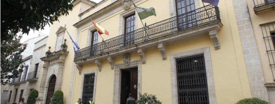 Fachada del ayuntamiento de Jerez