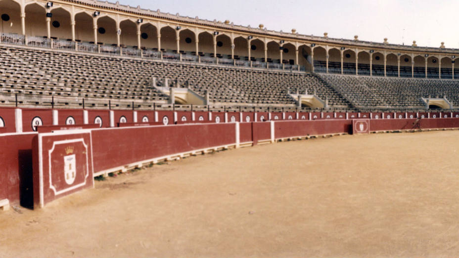 La plaza de toros de Albacete ya ha definido las fechas y carteles de sus primeros carteles del año. ARCHIVO