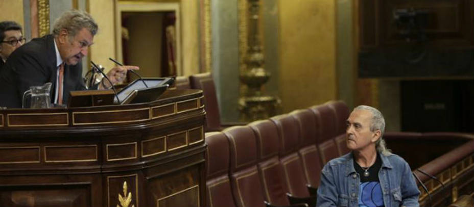 El Presidente del Congreso le pide a Sabino Cuadra que retire la ofensa, EFE