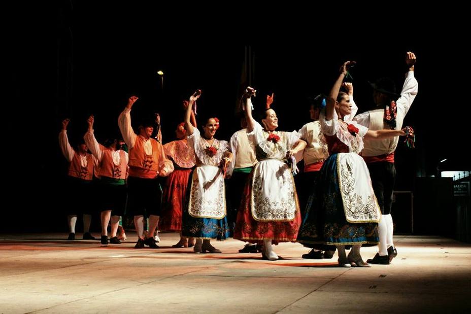 Ya esta en marcha la 51 edición del festival de Folklore del Mediterraneo