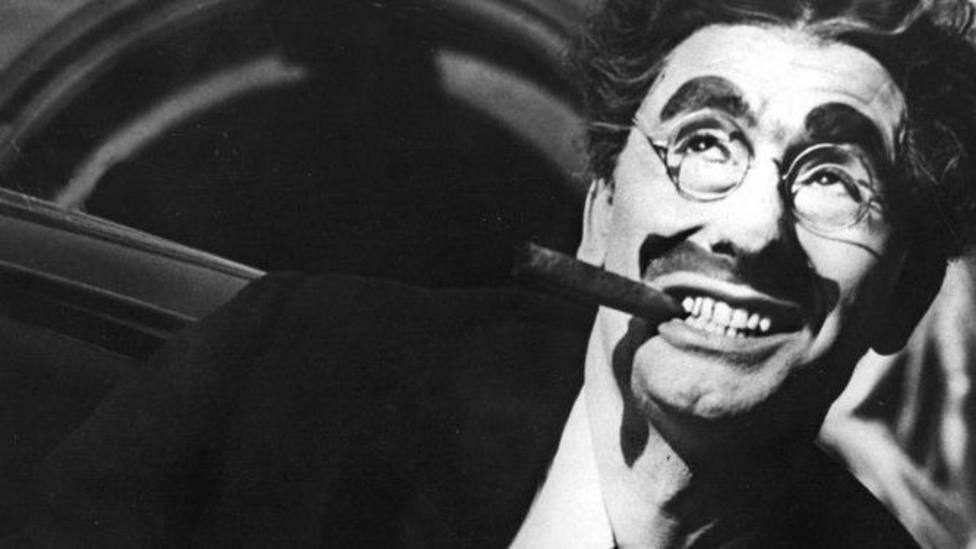 42 años sin Groucho Marx, que triunfó en comedia con sus hermanos pero... ¿recuerdas cómo se llamaban?