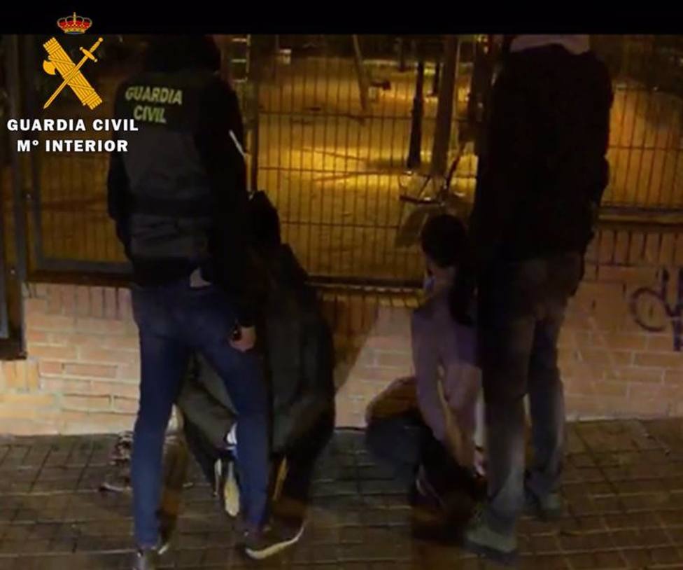 Sucesos.- Guardia Civil de Valladolid detiene a cinco personas y esclarece diez robos en CyL, C-LM, Extremadura y Madrid