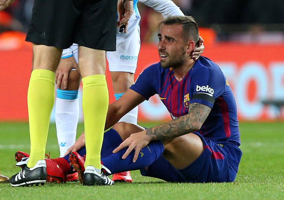 Paco Alcácer, lesionado ante el Deportivo (Reuters)