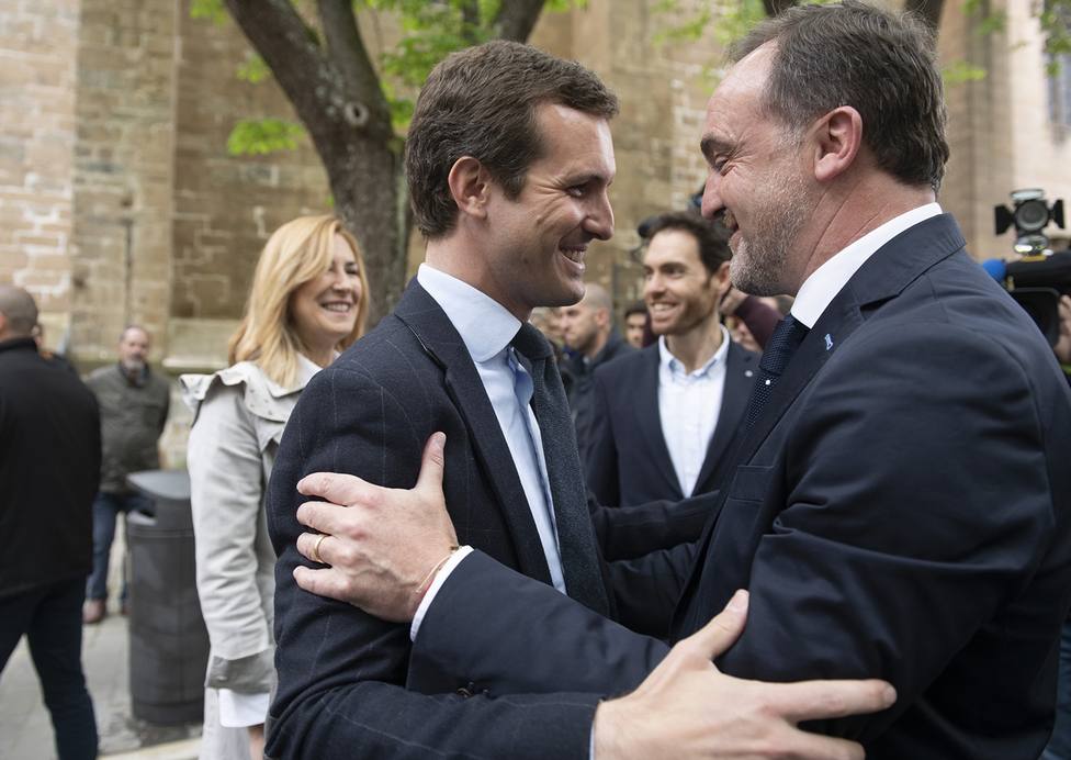 Casado y el presidente de UPN se reúnen este martes en Madrid para apretar a Pedro Sánchez con el Gobierno de Navarra