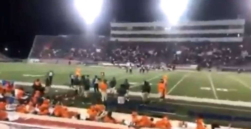 Un tiroteo en un partido de fútbol americano deja más de 10 heridos