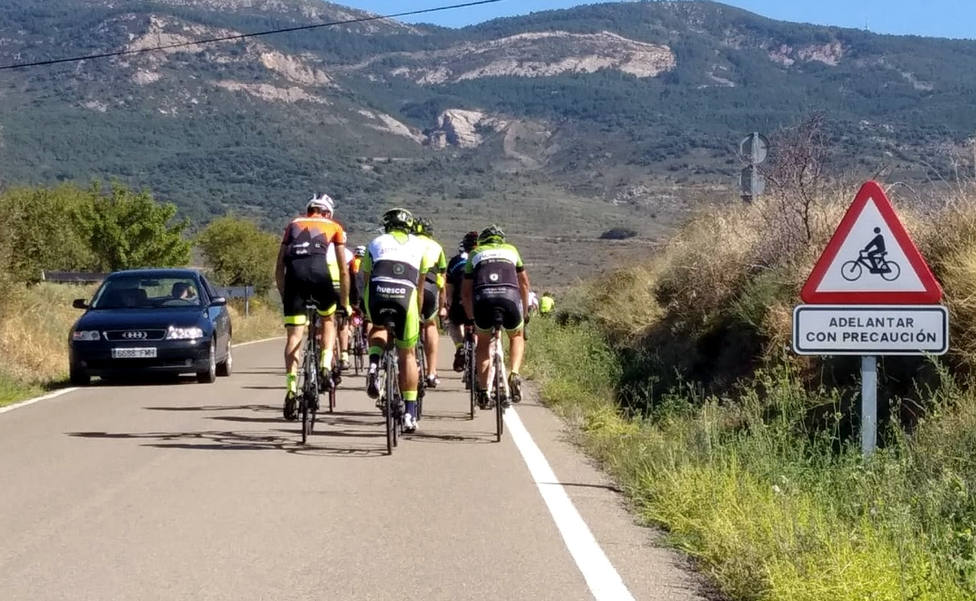 Marcha cicloturista en Huesca