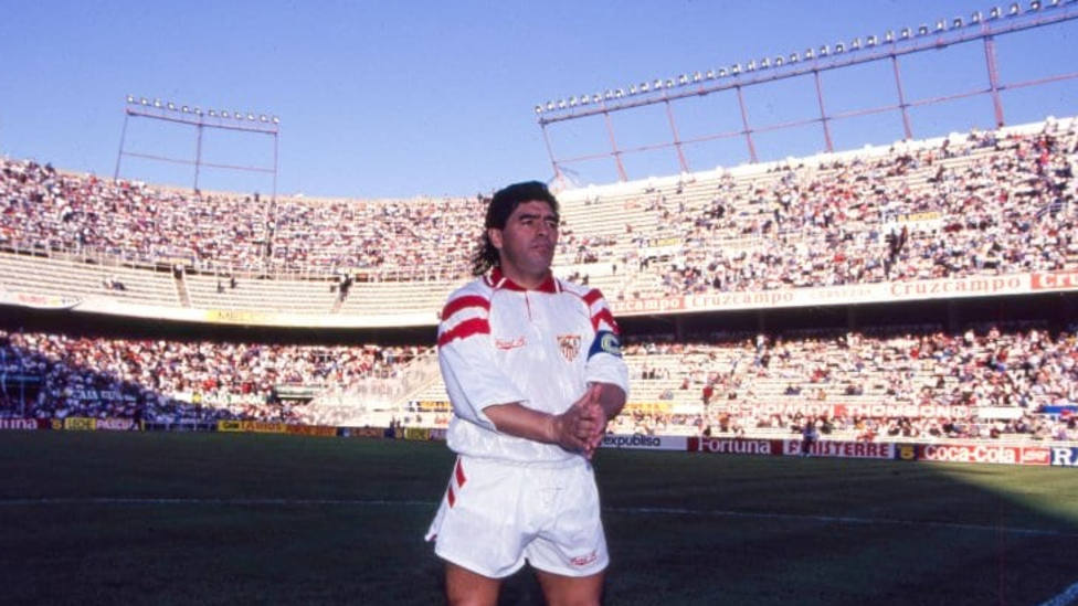 Maradona solo jugó oficialmente en el Sevilla, donde dejó mil anécdotas.