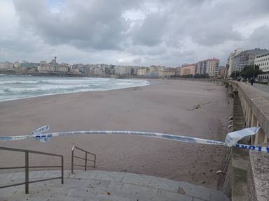 Playas cerradas en A Coruña