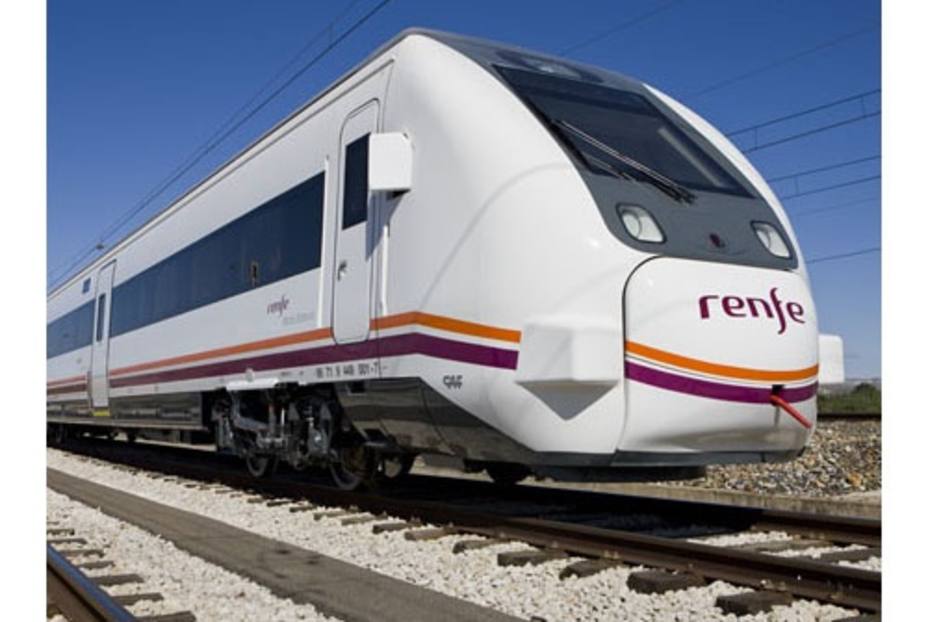 Renfe cancela mañana 154 trenes AVE y regionales por la huelga de interventores