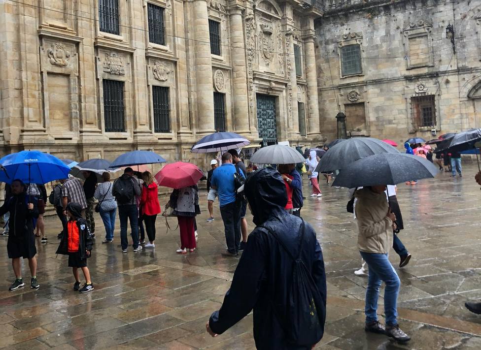El curioso caso de Santiago en verano: cuanto peor es el tiempo, más turistas