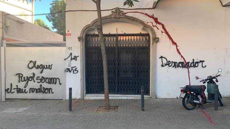 El domicilio de Oleguer Pujol amanece con pintadas amenazadoras, según pública BTV