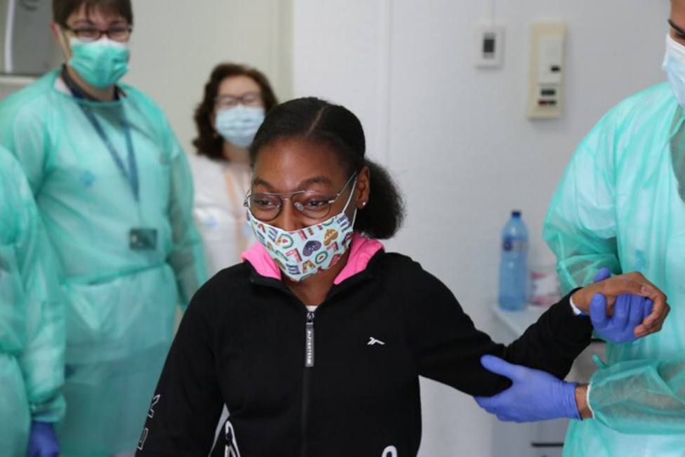 Tras mes y medio en el Hospital Vall dHebron, la niña mallorquina de 12 años supera el coronavirus