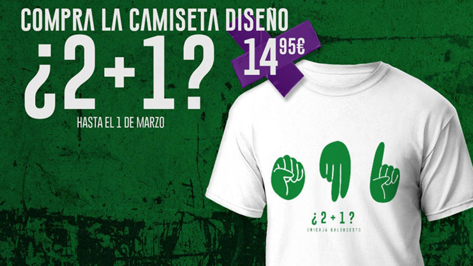El Unicaja pone a la vente una camiseta recordando el agarrón de Abromaitis en la Copa del Rey