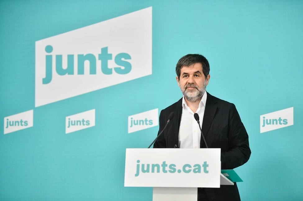 Sànchez (Junts) quiere restablecer el servicio de escolta a Puigdemont