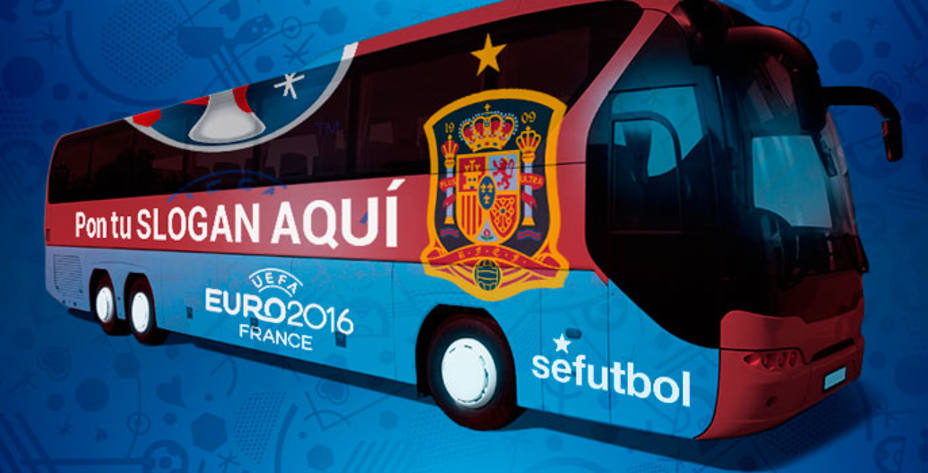Los seguidores españoles eligieron el lema del autobús de España. @Sefutbol.