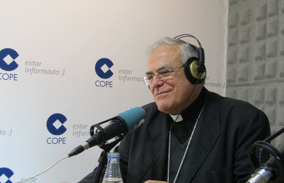 Don Demetrio Fernández, Obispo de Córdoba