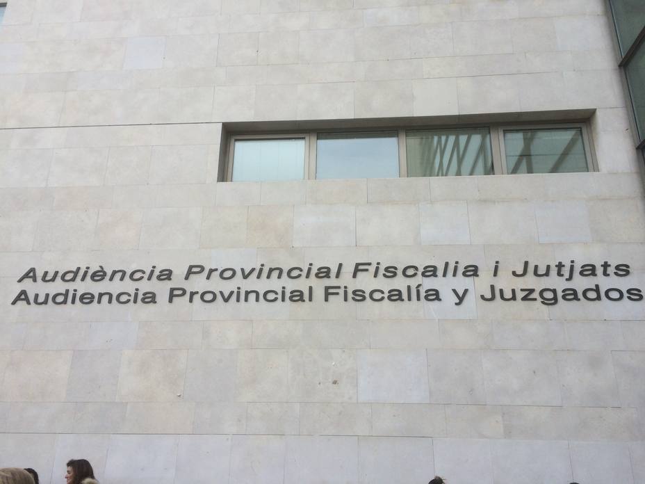 Bravo plantea al CGPJ la necesidad de aumentar los jueces y funcionarios de refuerzo en los juzgados de cláusulas suelo