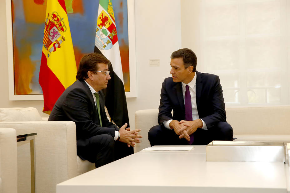 Vara consigue el compromiso del presidente para hacer frente a la deuda histórica de Extremadura