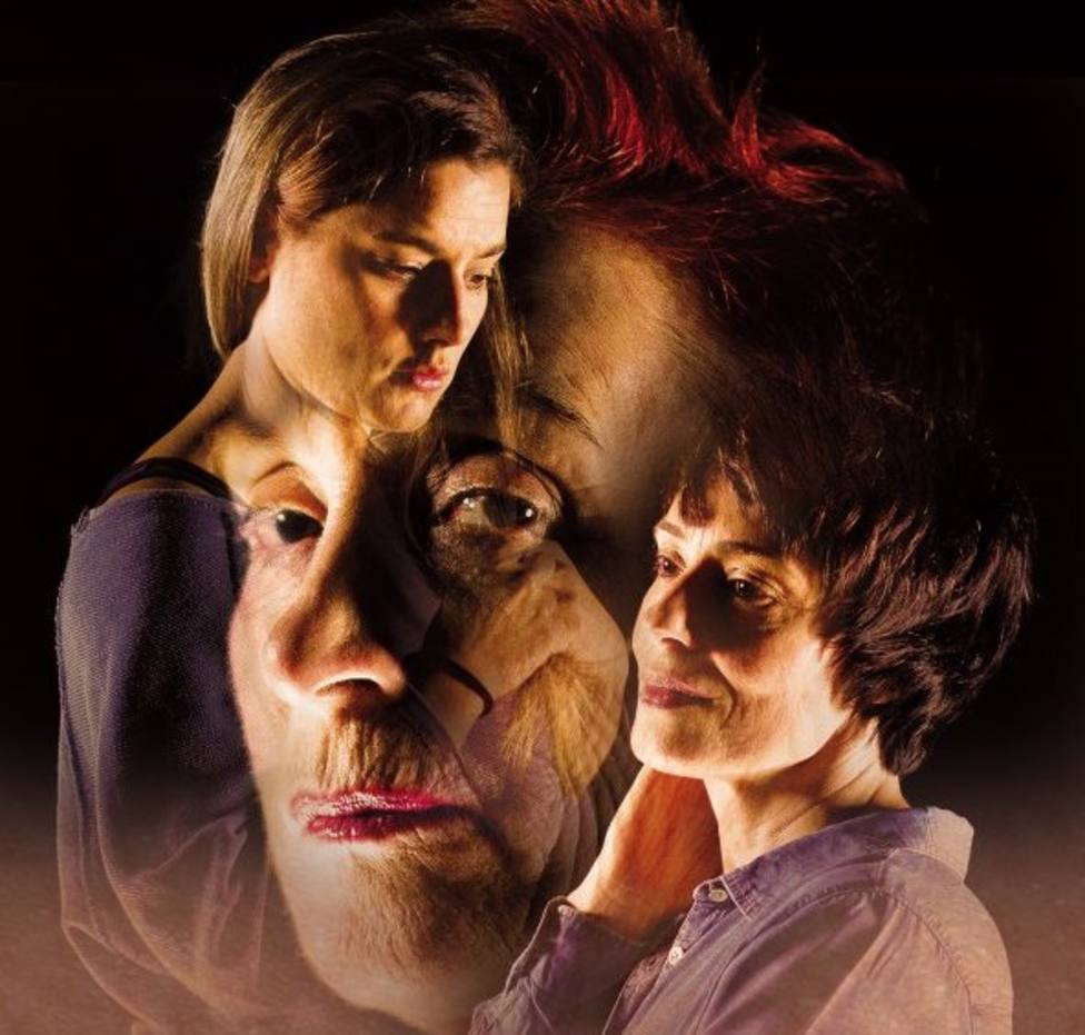 Mela Casal, Sheyla Fariña y Nieves Rodríguez, son las protagonistas de la obra Invisibles