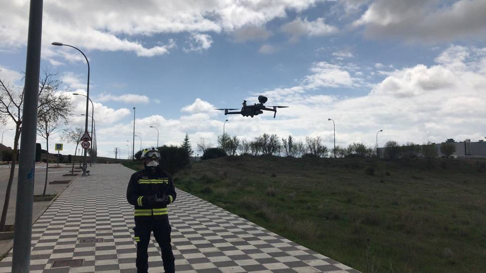 Los Bomberos del Ayuntamiento de Cuenca instan al confinamiento a vuelo de dron